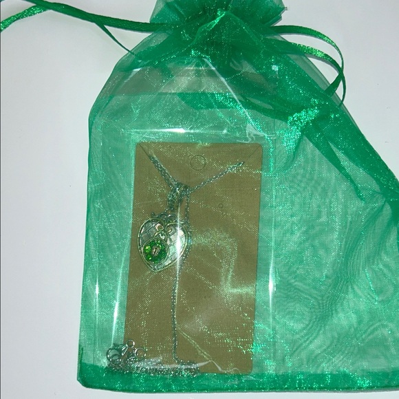 NWOT Mother of Pearl Chrome Diopside Gemstone Heart Lock Designer Necklace - Picture 6 of 6